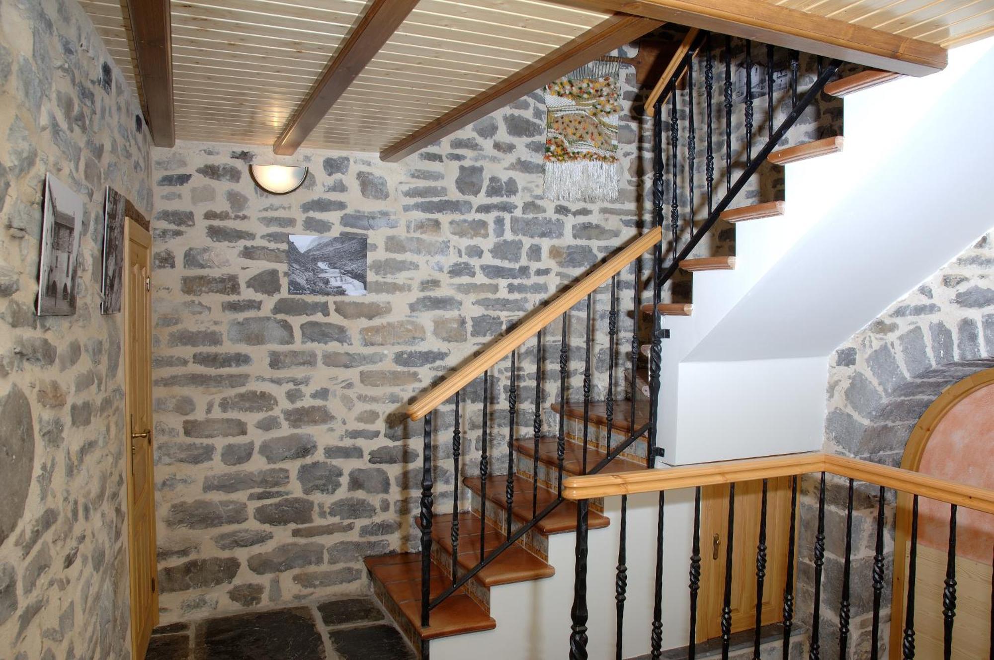 Apartamento El Patio Casa Cajal Torla-Ordesa Exterior foto